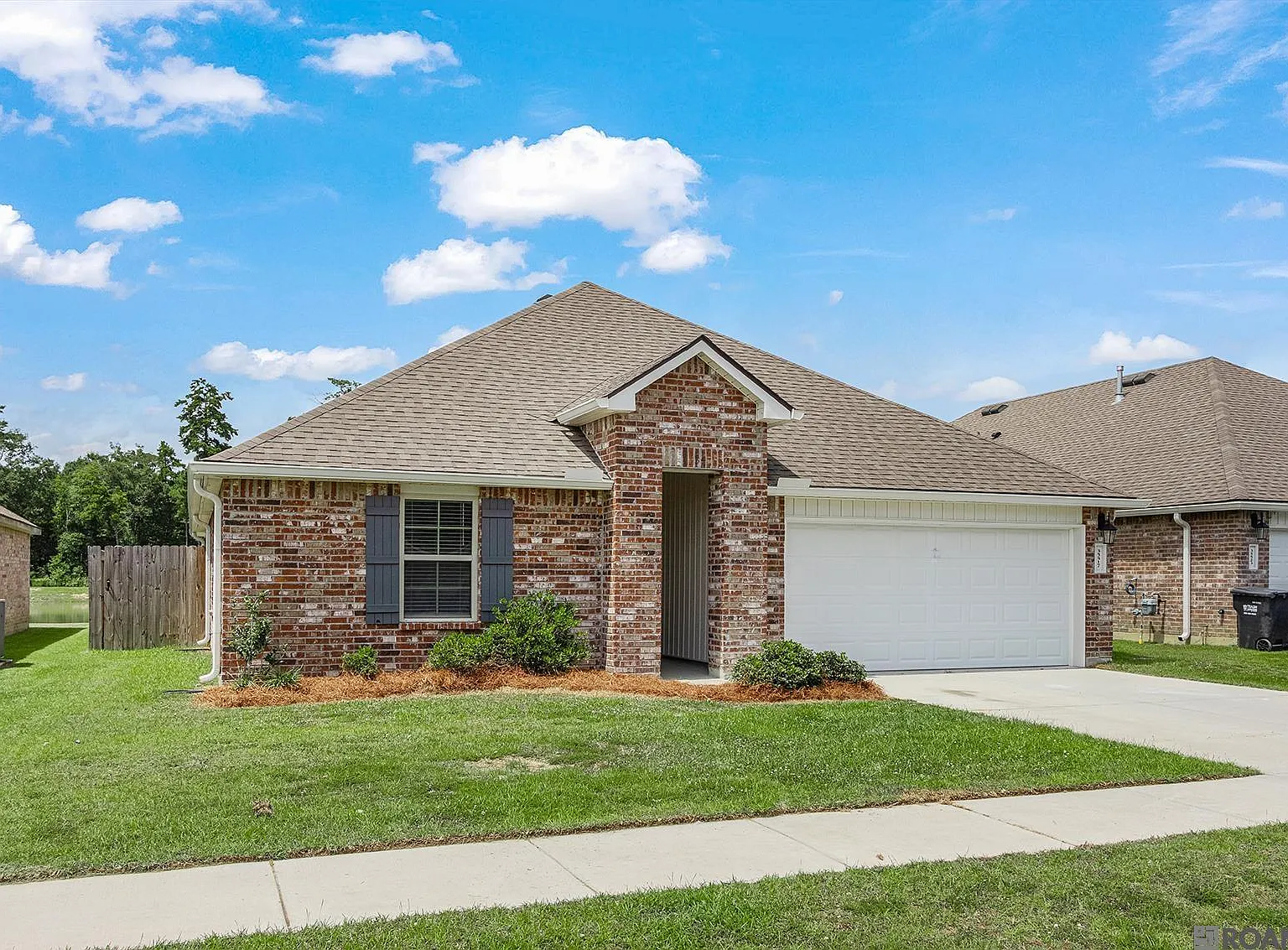 4 bed, 1836 sqft, $1,950 — Photo 1