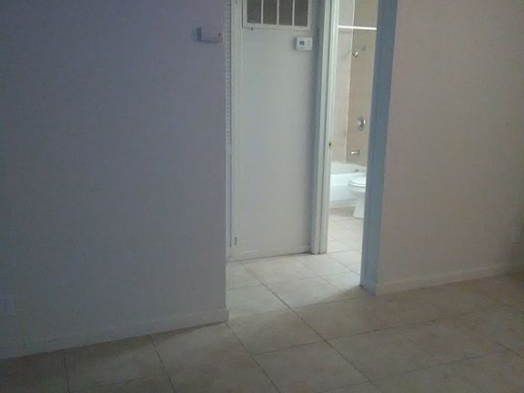 3rd image of 2612 2nd Ave APT 1