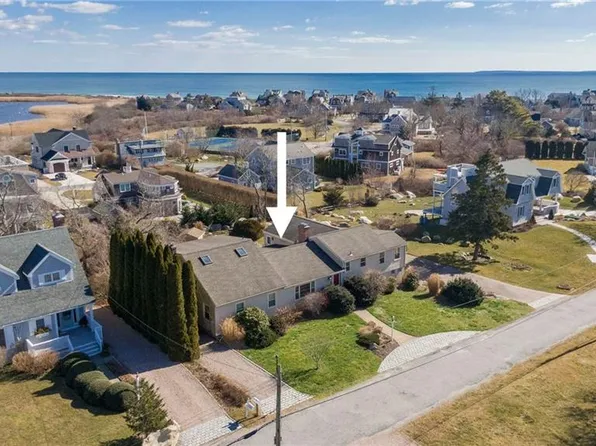 24 W Niantic St, Charlestown, RI 02813