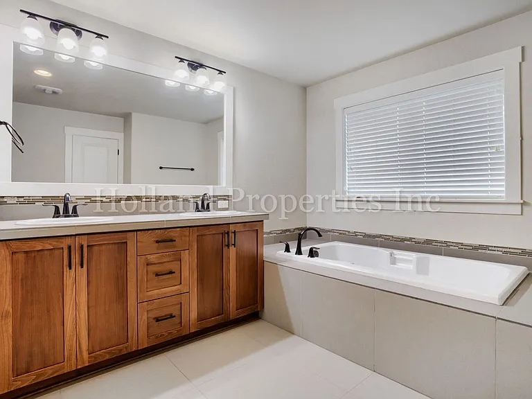 14695 NW Cosmos St — Photo 16