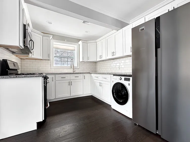 632 Main St #A — Photo 4