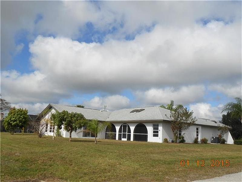 2nd image of 25405 Panache Ln