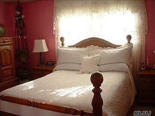 5th image of 45 Bergen Dr