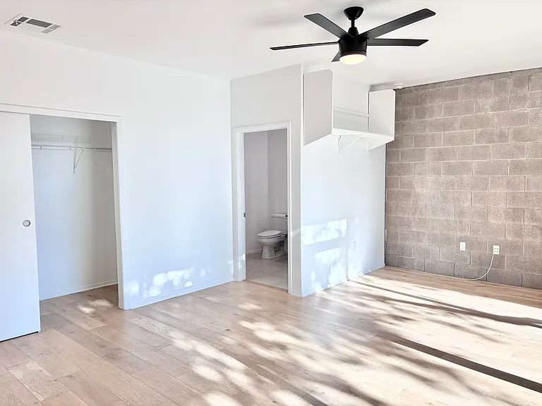 364 S Farmer Ave #364 — Photo 24