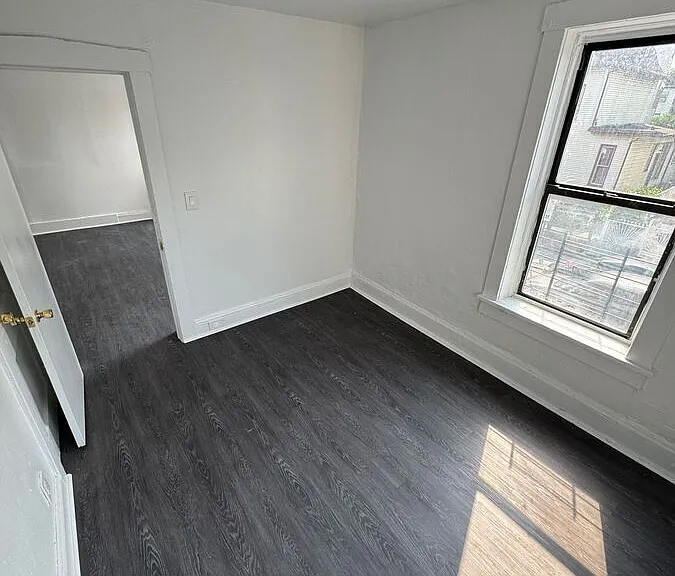 160 Palisade St — Photo 7