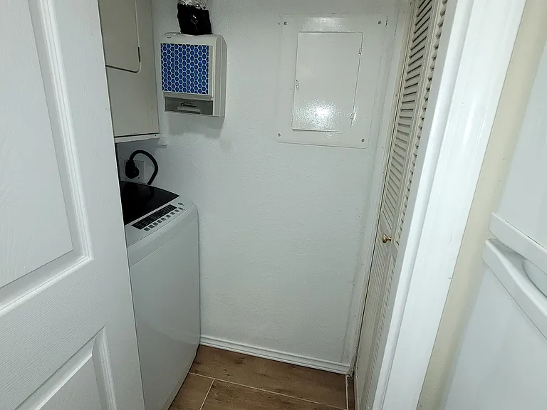 11130 Stratford Dr #315 — Photo 12
