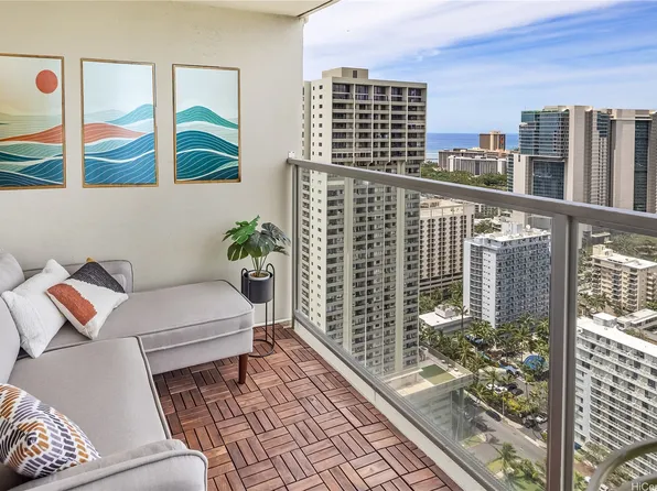 445 Seaside Ave APT 3916, Honolulu, HI 96815