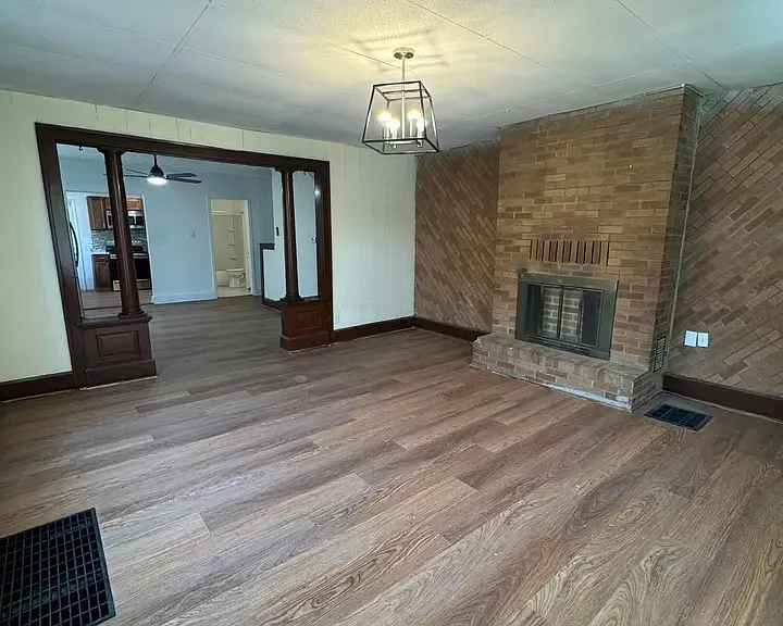 2542 Steele Ave #2 — Photo 3