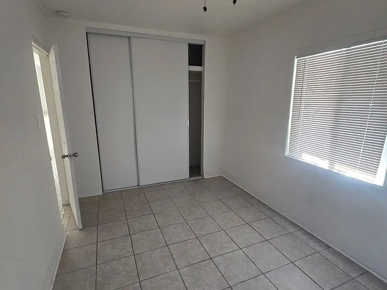 302 Sycamore Rd #C — Photo 7