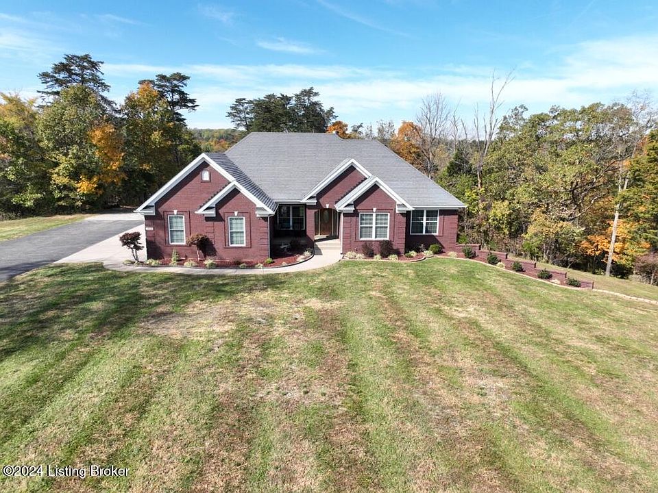 1st image of 1054 Woodsdale Farm Dr