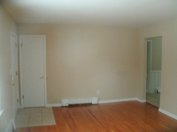 2nd image of 2900 Giddings Ave SE