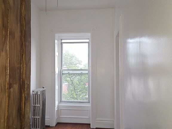 2nd image of 587 Carlton Ave #3
