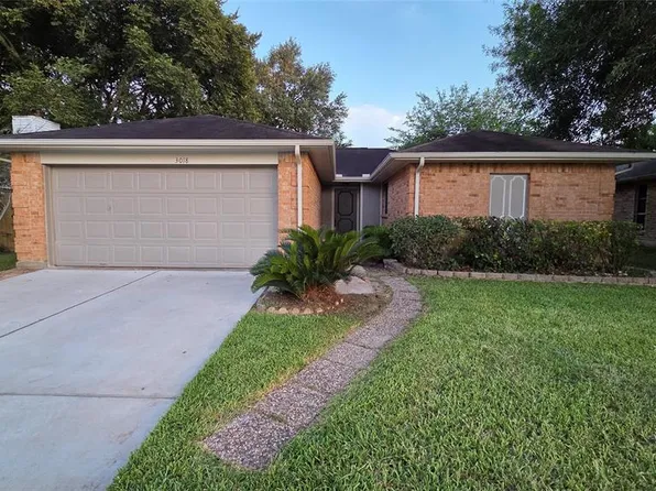 3018 Sherborne St, Pearland, TX 77584