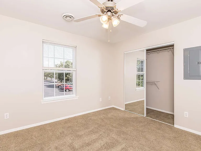 Watermill Park Apartments 1 Bedroom