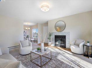 222 Schooner Ct, Richmond, CA 94804
