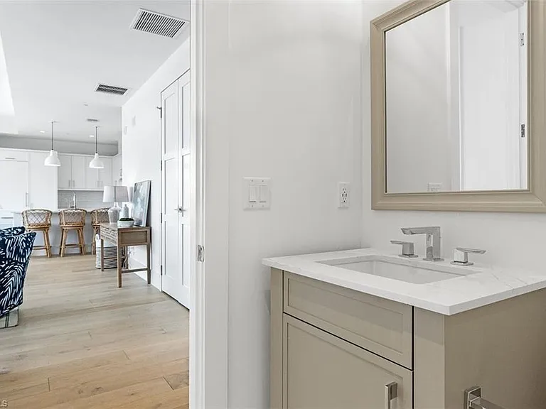 850 Central Ave #305 — Photo 15