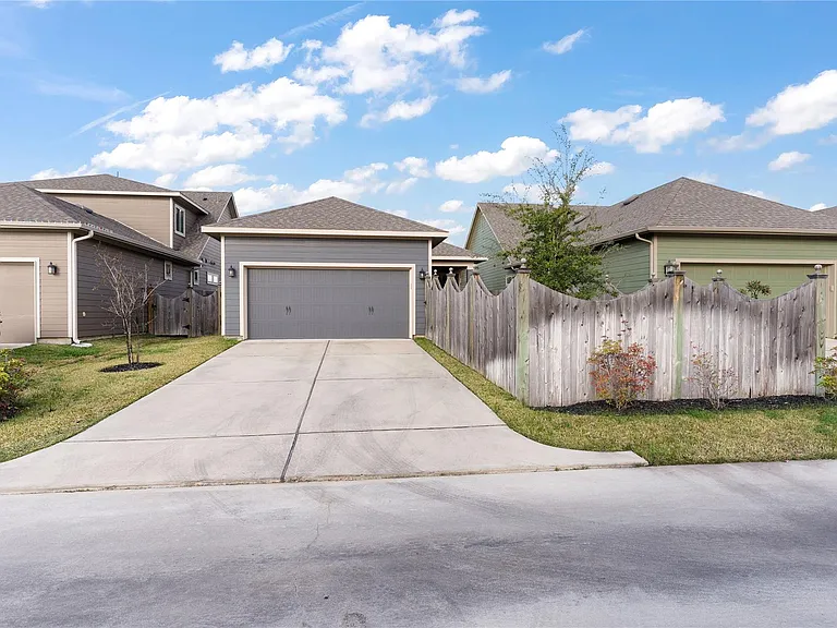 18547 First Landing Dr — Photo 21