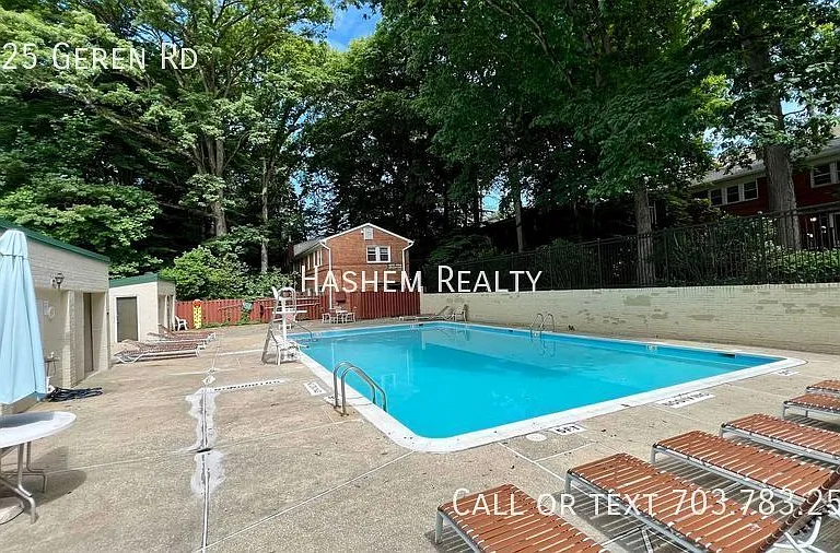 8525 Geren Rd — Photo 29