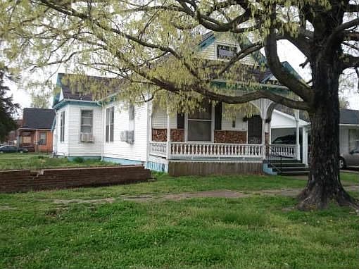 2nd image of 2203 Holbrook Ave