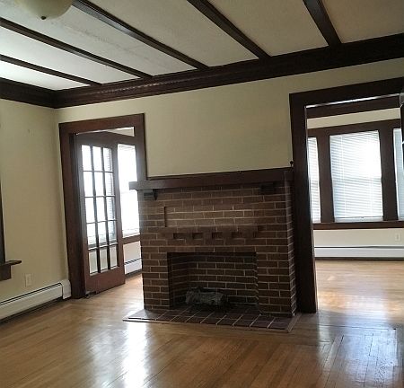 3rd image of 207 Eagle Rock Ave APT 2