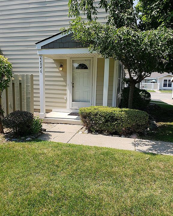 1st image of 22846 Renford St #379