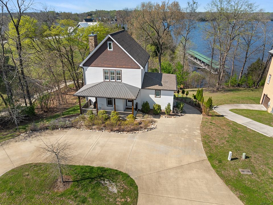 1st image of 369 Fanning Bend Dr
