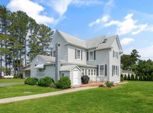 142 Market St, Onancock, VA 23417