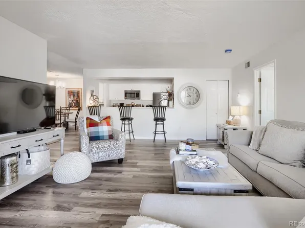 12093 W Cross Drive #107, Littleton, CO 80127