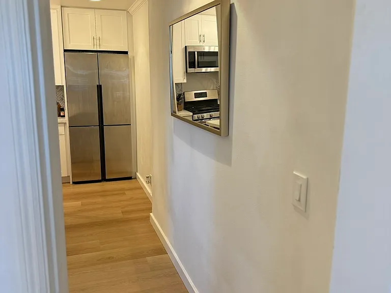 435 Filbert St #Z — Photo 3