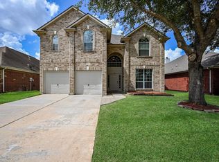 11011 Glenora Dr, Houston, TX 77065