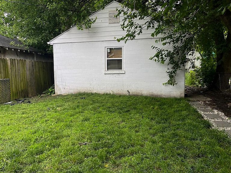 Listing photo 5