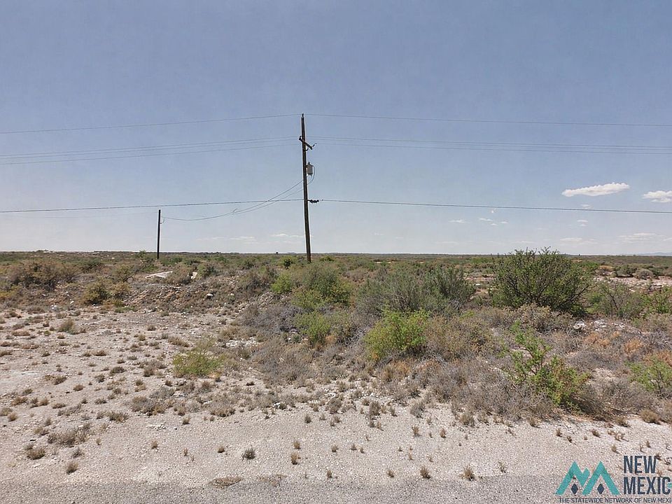 1st image of 699 E Derrick Rd