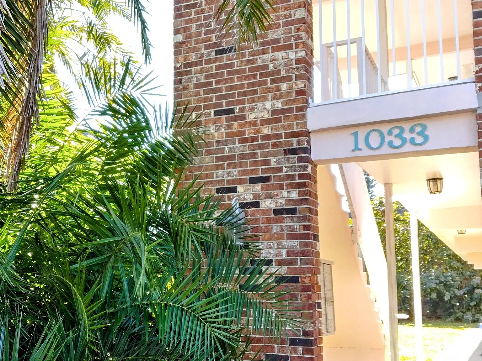 1 bed, 850 sqft, $1,295 — Photo 2