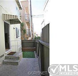 5th image of 217 42nd St