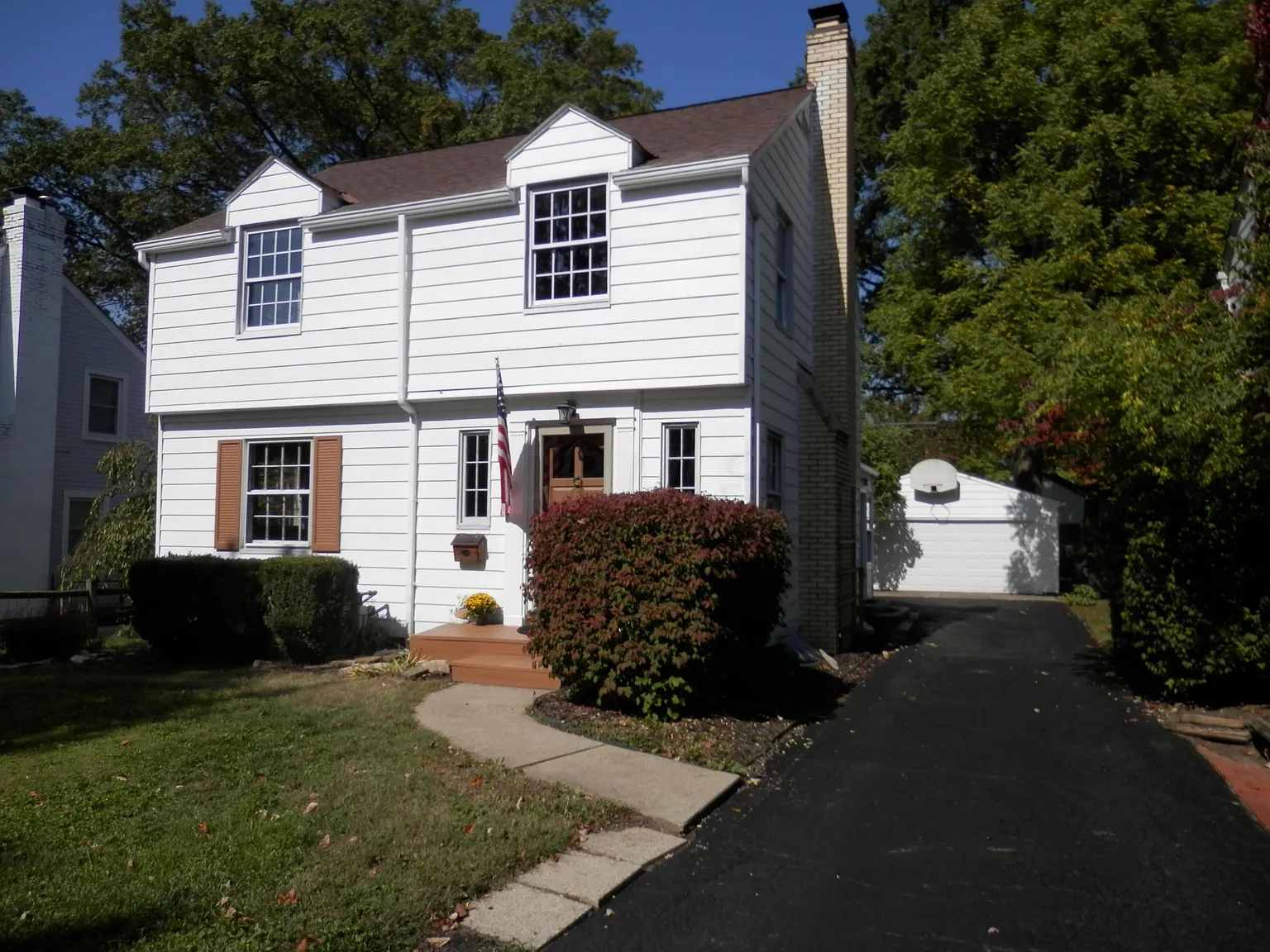 378 Richards Rd photo 1
