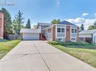 5489 E Old Farm Cir, Colorado Springs, CO 80917