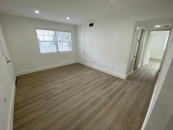 5th image of 15 Sidonia Ave #A