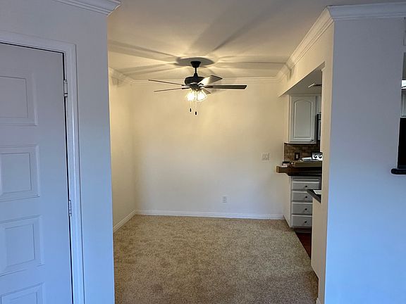 4th image of 12067 Alta Carmel Ct Unit 74