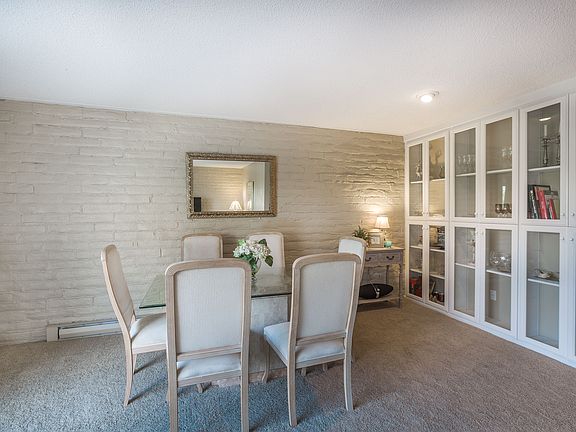 3rd image of 1818 Skyline Dr APT 31