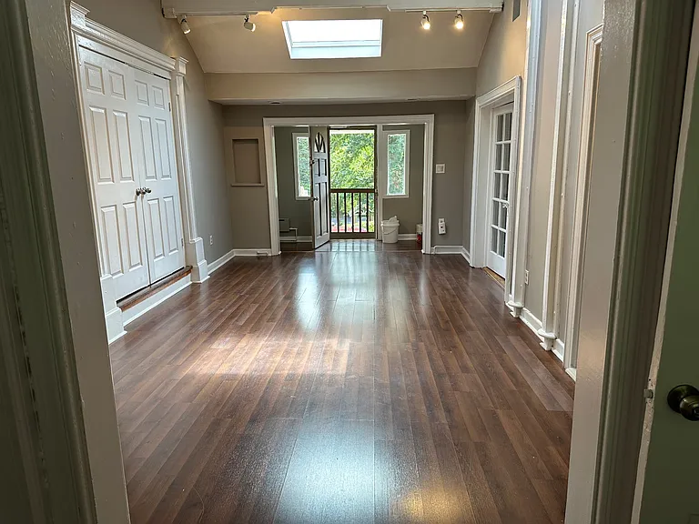457 Emerson Ln #2 — Photo 1