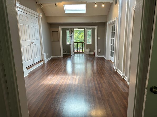 457 Emerson Ln Floor 2