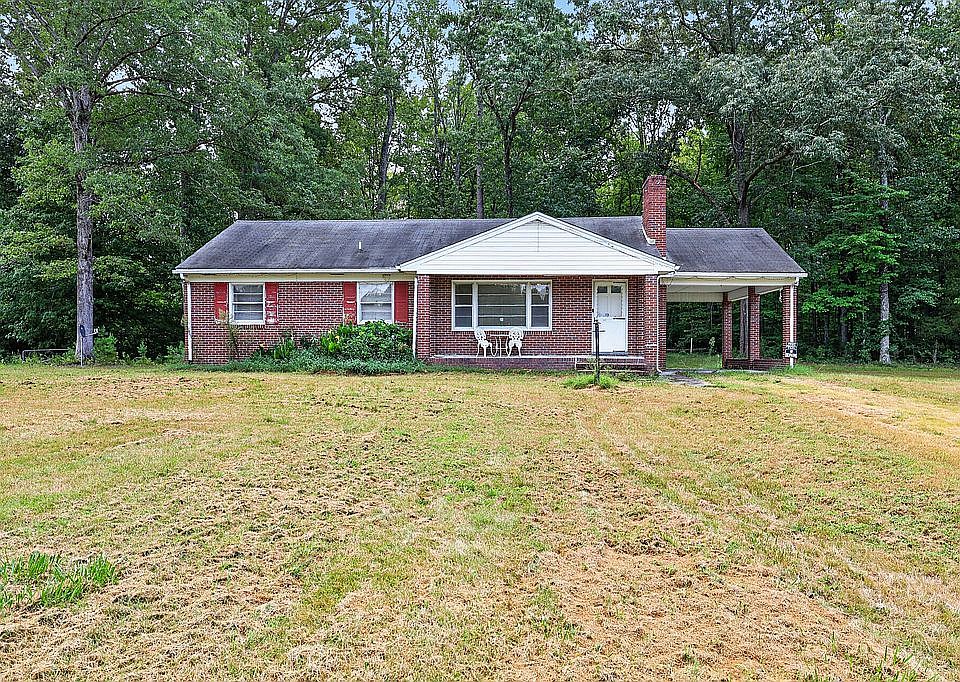 1st image of 4065 Philpott Rd