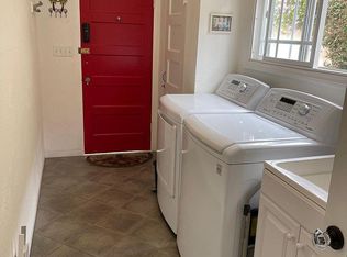 2108 Chapala St, Santa Barbara, CA 93105