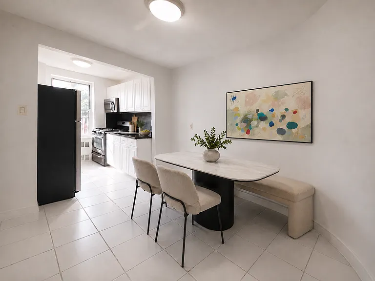 401 W 56th St #5L — Photo 6