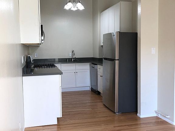 4th image of 1275 Buchanan St APT 7