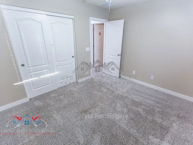 23658 S 210th Pl — Photo 29