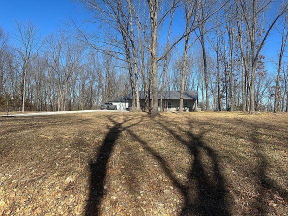 4th image of 675 Raspberry Road