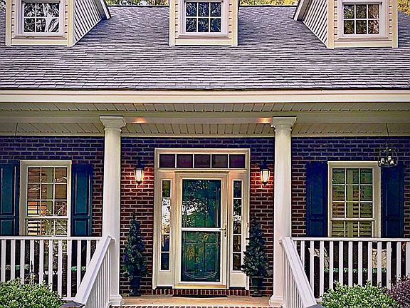 2nd image of 103 Winchester Ct
