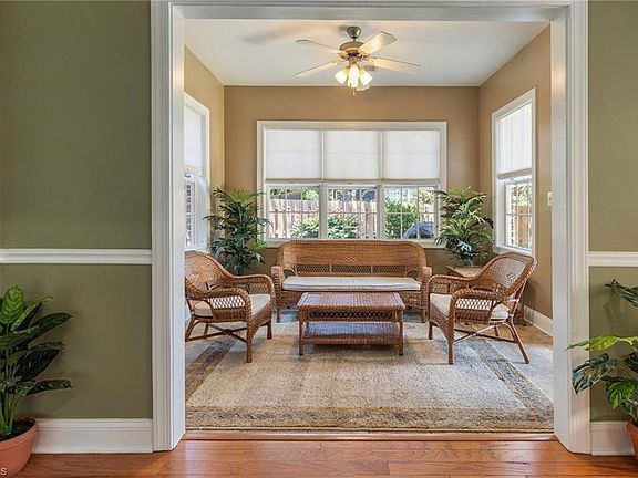 5th image of 102 Kestrel Ct