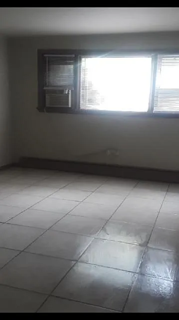 1 bed, 820 sqft, $1,450 — Photo 3
